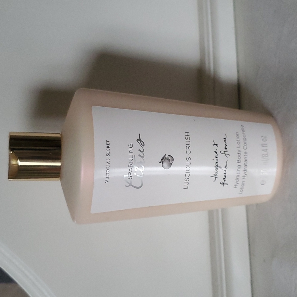 New! Victoria's Secret sparkling citrus luscious crush hydrating body lotion